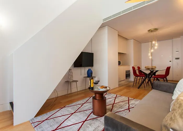 Crucifixo Downtown Terrance & Deluxe Apartment