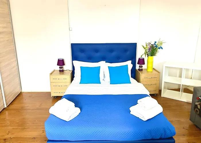 Classic Chiado 1 - Central Guest House Room With Shared Bathroom