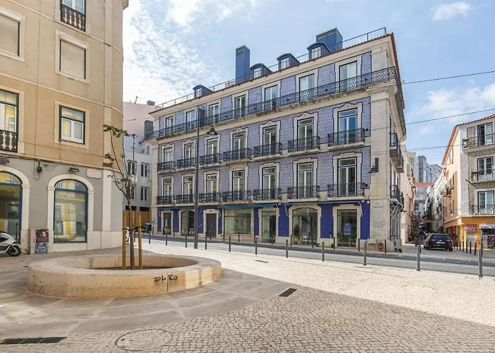 Ando Living - Abrantes 10 House