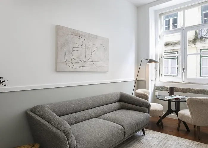 Downtown Flat With Design And Comfort At Downtown