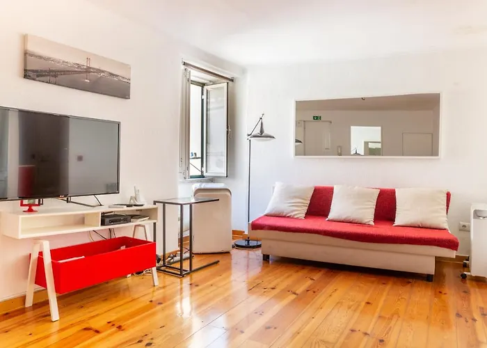 Studio In The Heart Of Alfama! Super Central!