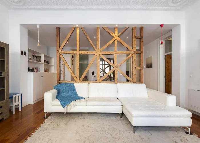 Pombalino Design Apartment Em Baixachiado
