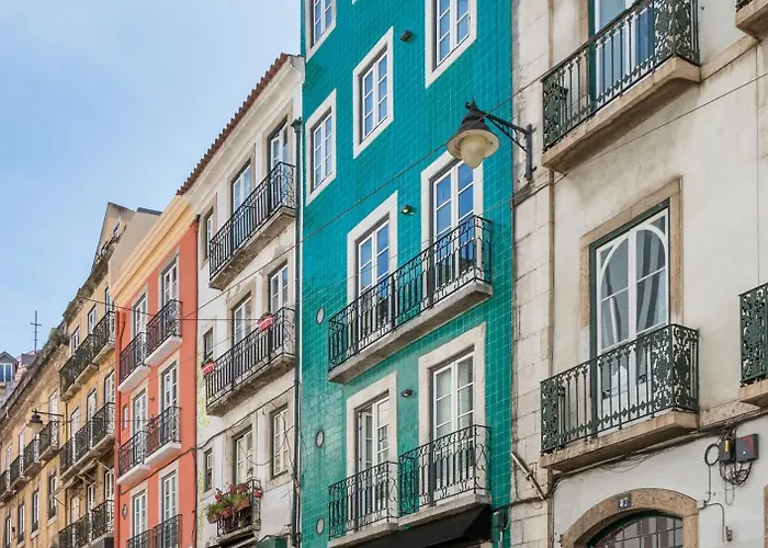 Ama Apartments