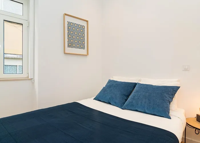 Santo António Prime Apartments II by Goodplace