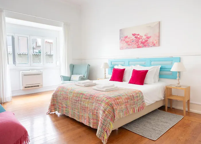 Appartement avec 4 chambre(s) de 140 m² et 2 salle(s) de bains privée(s) à São João de Deus
