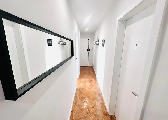 The Crespo House - No 5D - Rooms & Stays