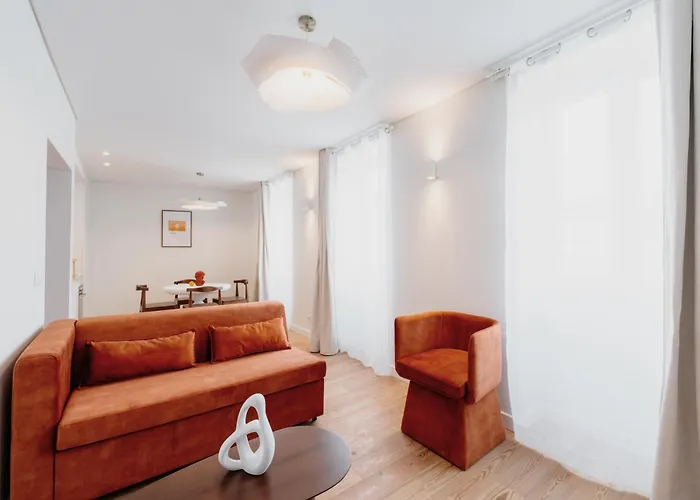 Mary Orange - No 236 Rc D - Contemporary Two-Bedroom Haven