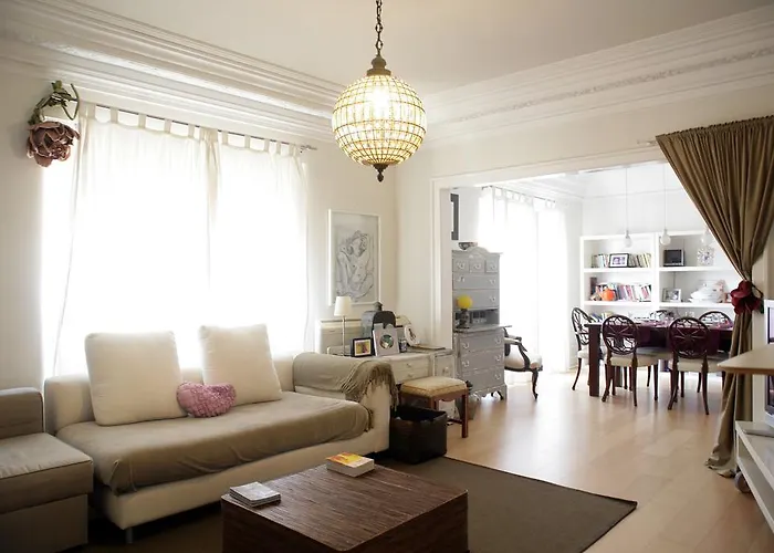 Marques De Pombal Apartment
