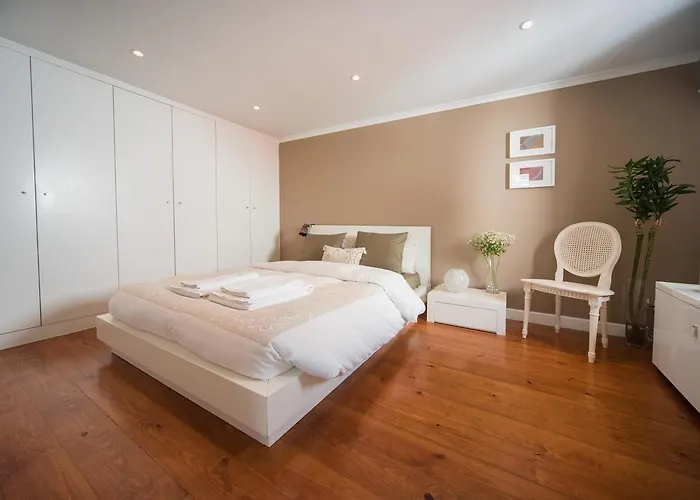 Cosy Chiado Apartment