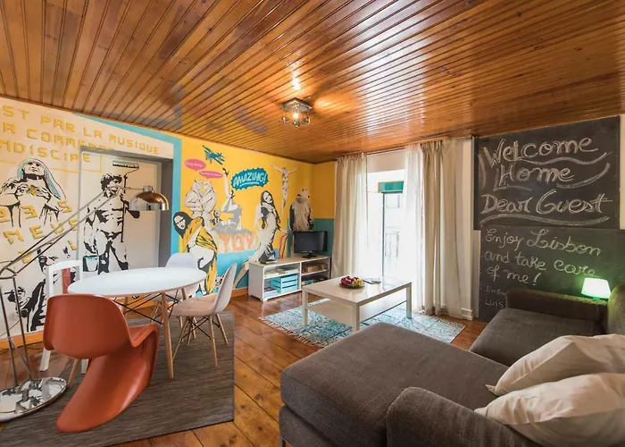 Picoas Artistic Flat