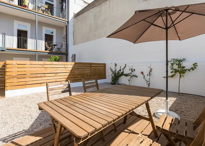 Flh Intendente Modern Terrace