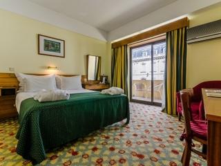 Hotel Jorge V 3*
