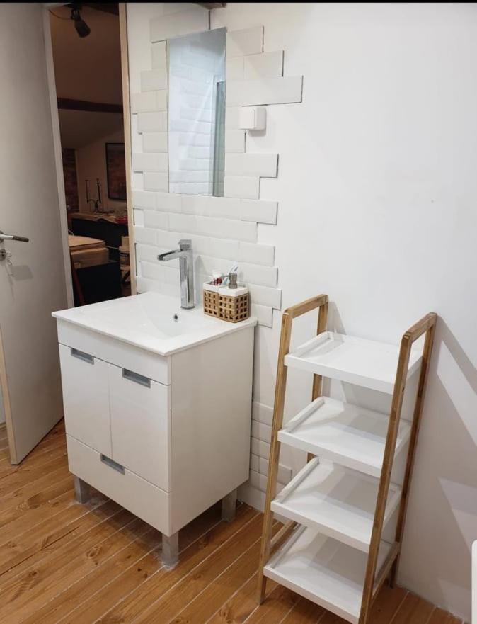 Room With Private Wc With Free Parking Casa de Férias