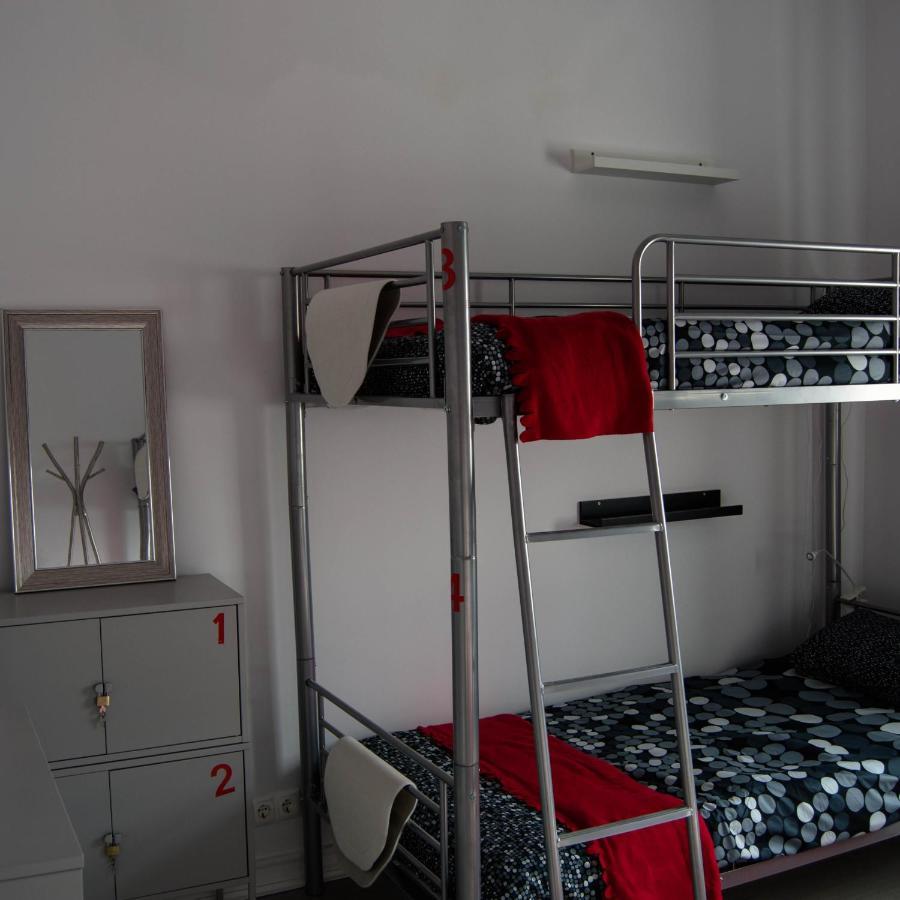 Albergue Terminal 3 *