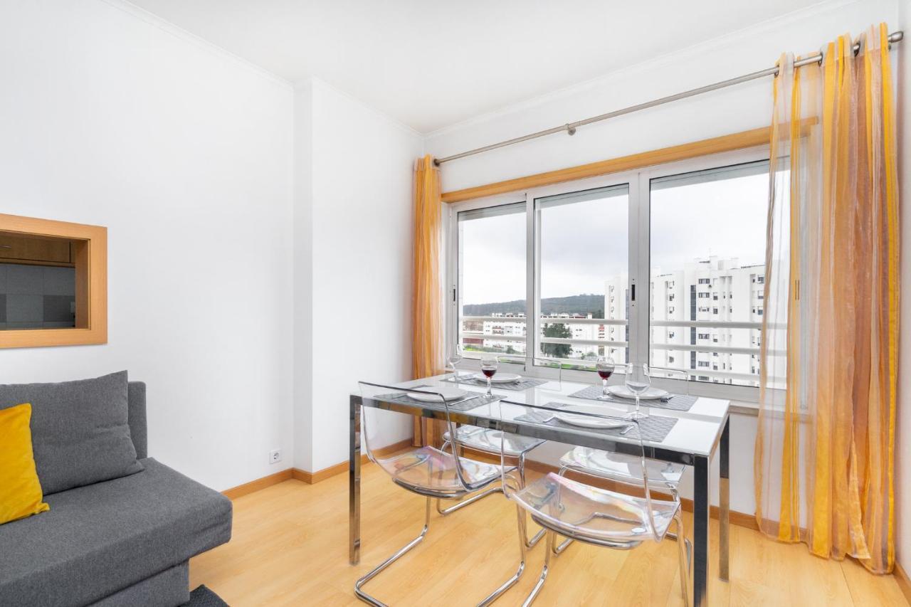 Lisboa, Cidade, Elegant With Air Cond, Free Wifi And Near Metro, By Ig Appartement *
