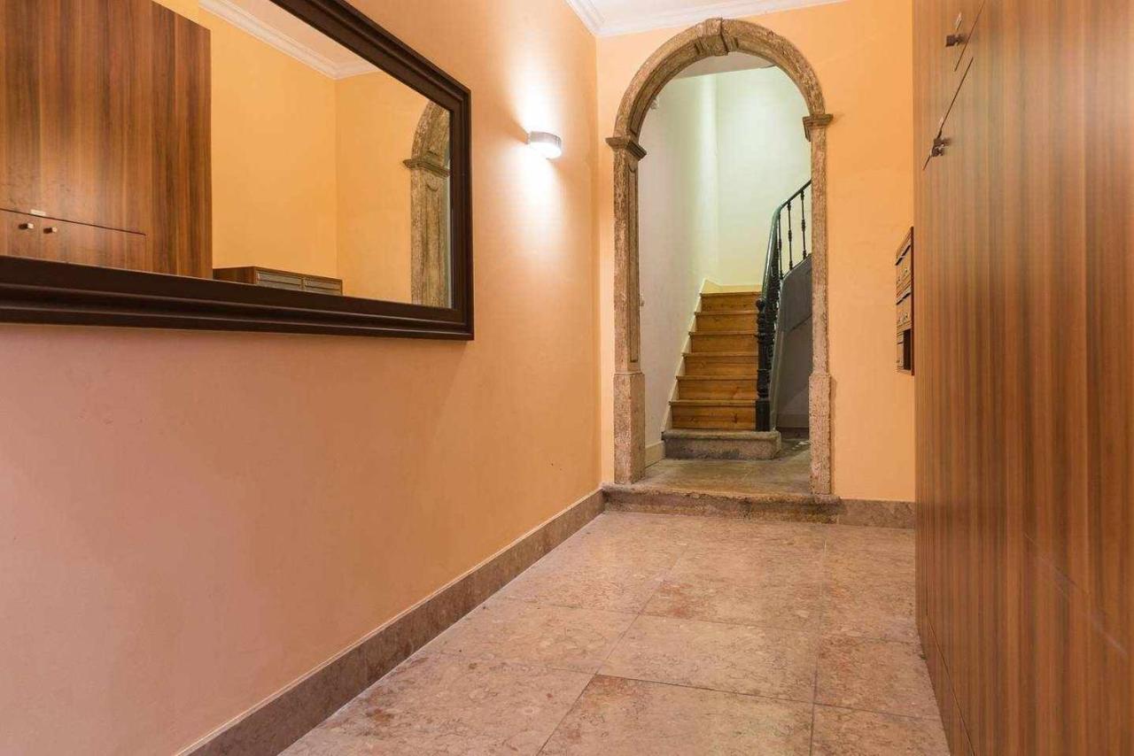 Apartment Charmingloft Avenida Large And Stylish Lissabon