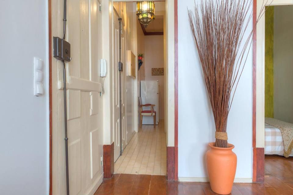 Apartment Brand New In Heart Of