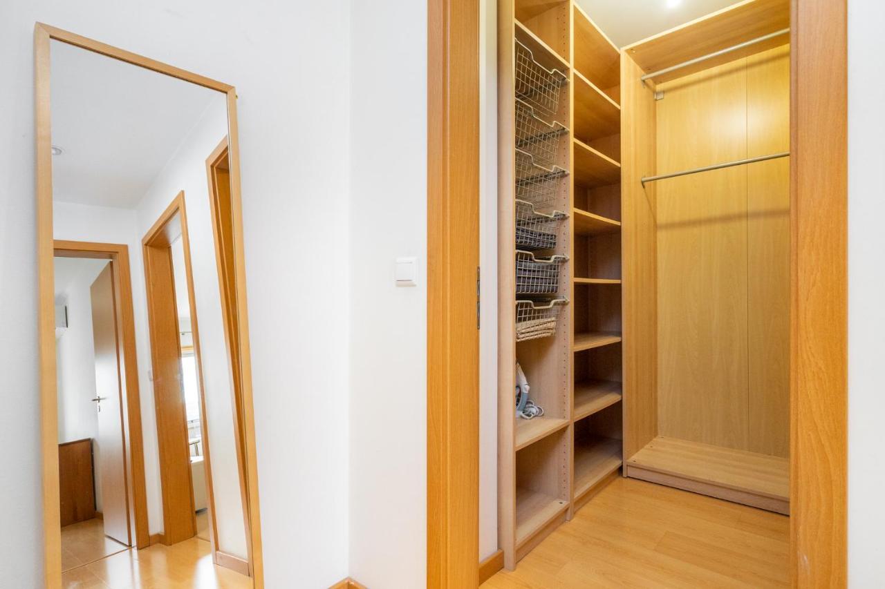 Appartement Lisboa, Cidade, Elegant With Air Cond, Free Wifi And Near Metro, By Ig