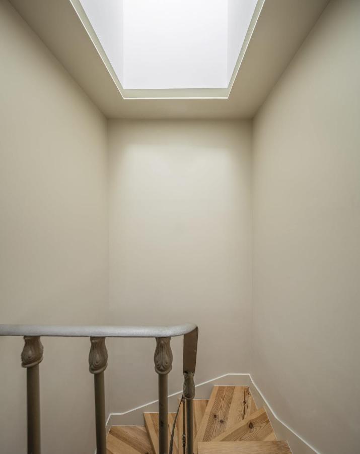 Casas Na Portuguesa - Bica Chiado *