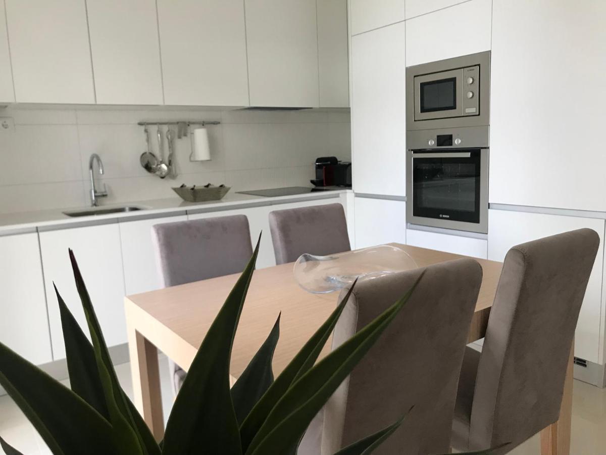 Lisbon10 Appartement *