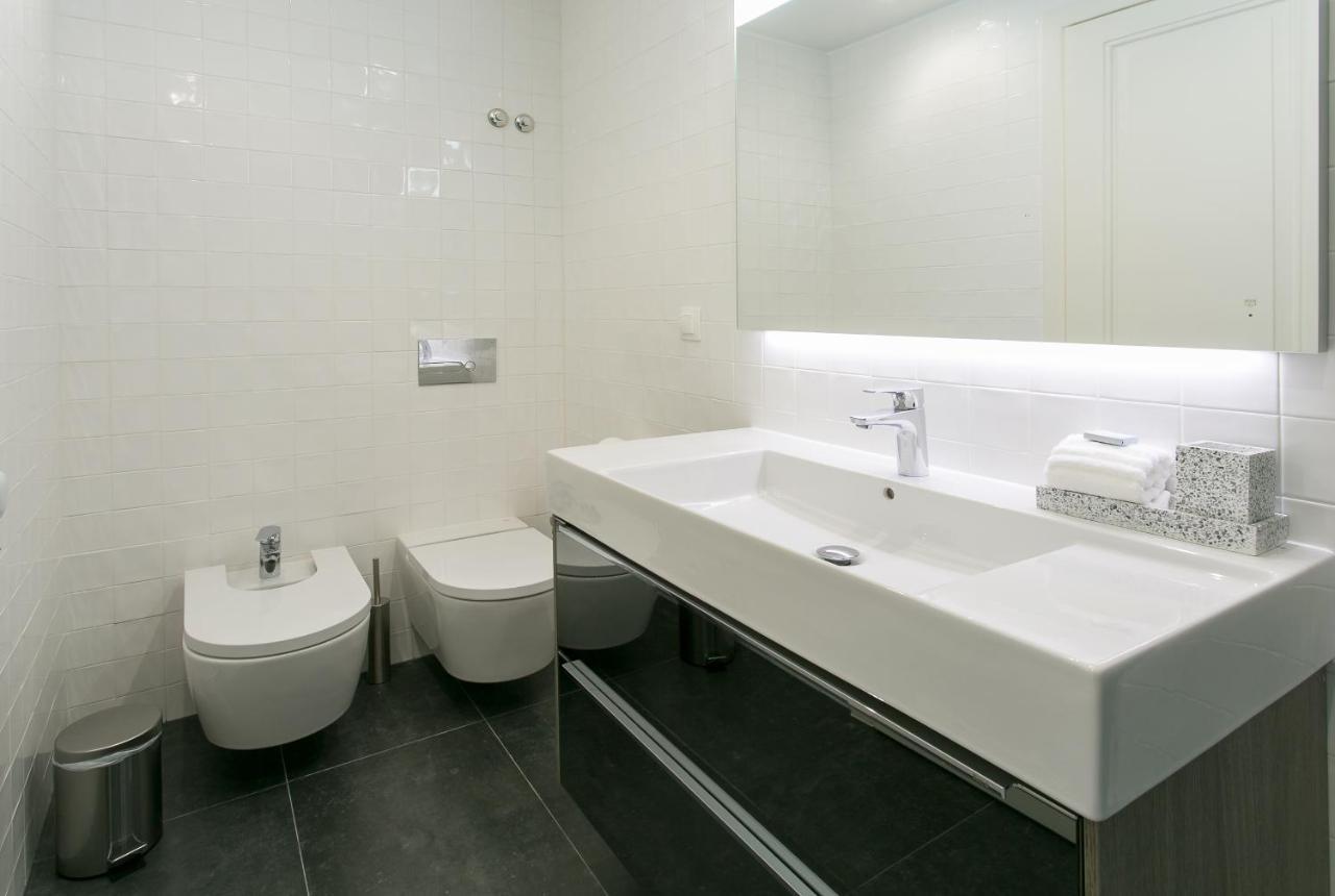Luxury Retreat! 2 Suites, Balcony&views!! Appartement *