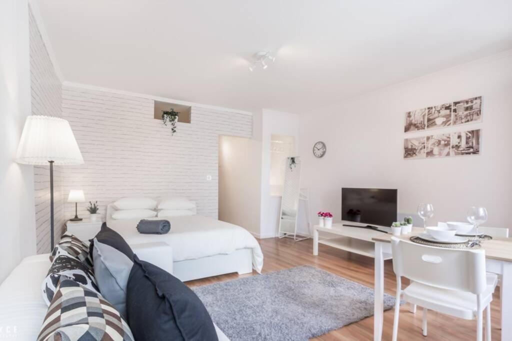 Lovelisbonapartments Under A Fig Tree * Lissabon