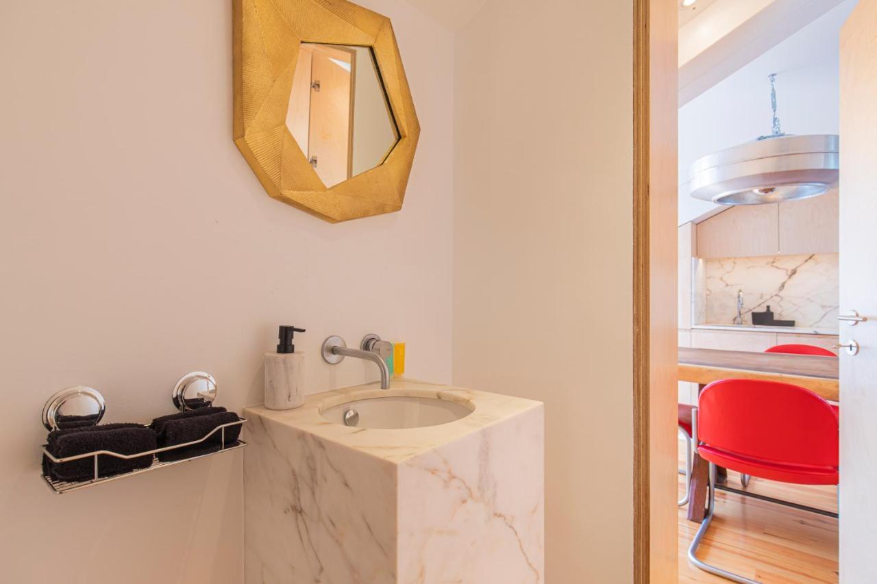 Apartment Ola *