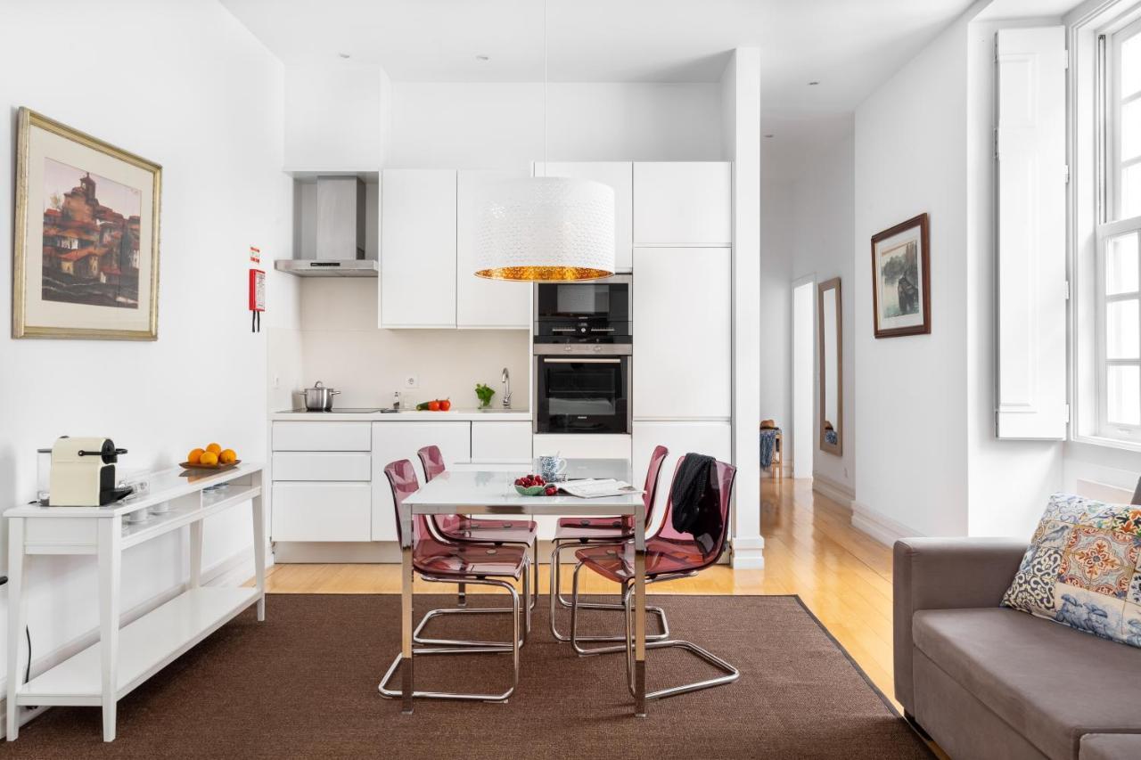 Chiado By Courtesy Morning Apartment Lisbon
