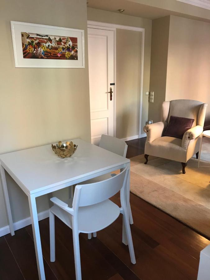 Appartement New And Unique Charming At Campolide - 2a *