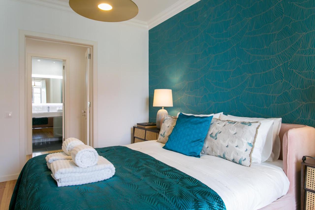 Appartement Luxury Retreat! 2 Suites, Balcony&views!! *