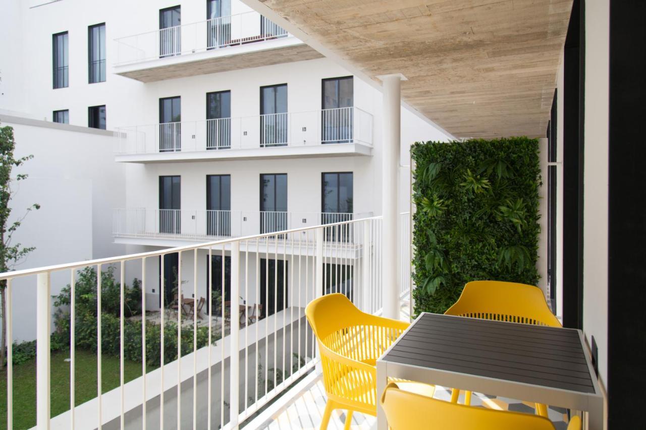 Apartment Flh Intendente Elegant Mezzanine With Balcony Lissabon