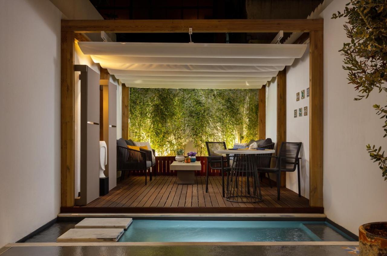 Stupendo- Two Rooms, Patio With Refreshing Pond-center-air Conditioning-free Park Lissabon