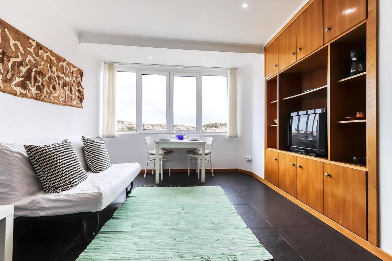 Sunny Flat View By Homing Lissabon