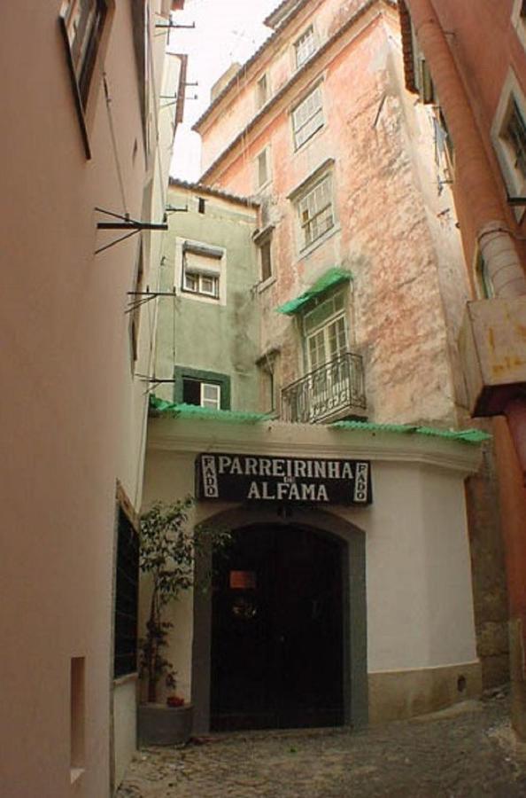Best Terrace River View Apt In Alfama Apartment Lissabon