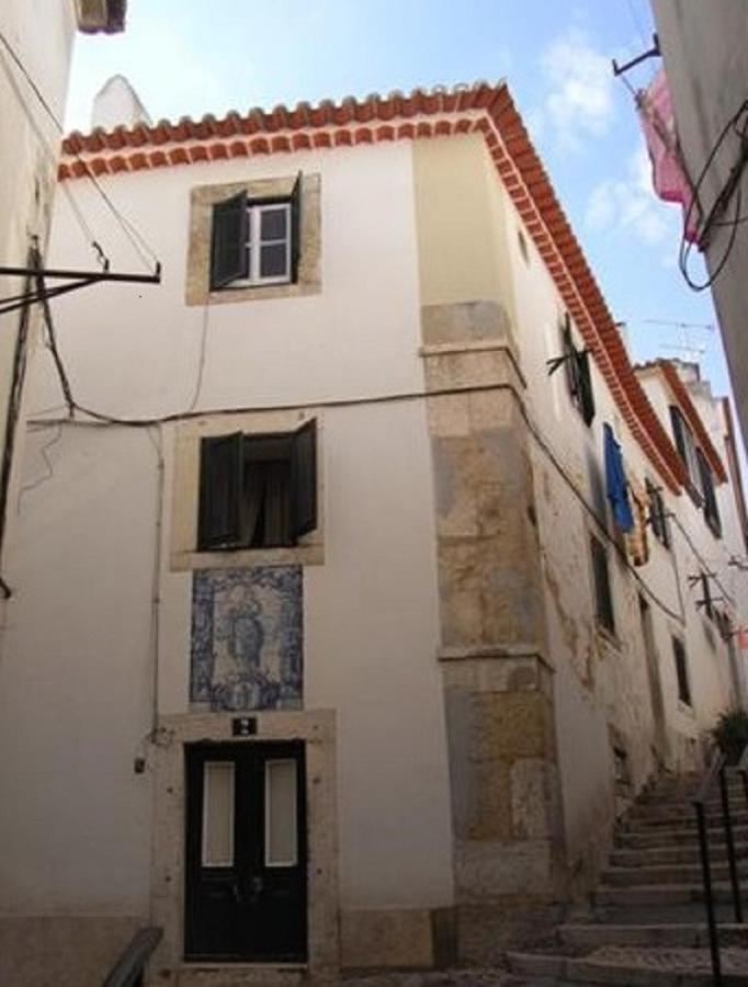 Best Terrace River View Apt In Alfama * Lissabon