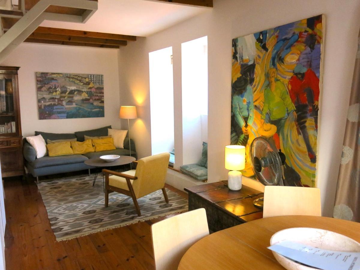 Magnificent Duplex In Mouraria Lissabon