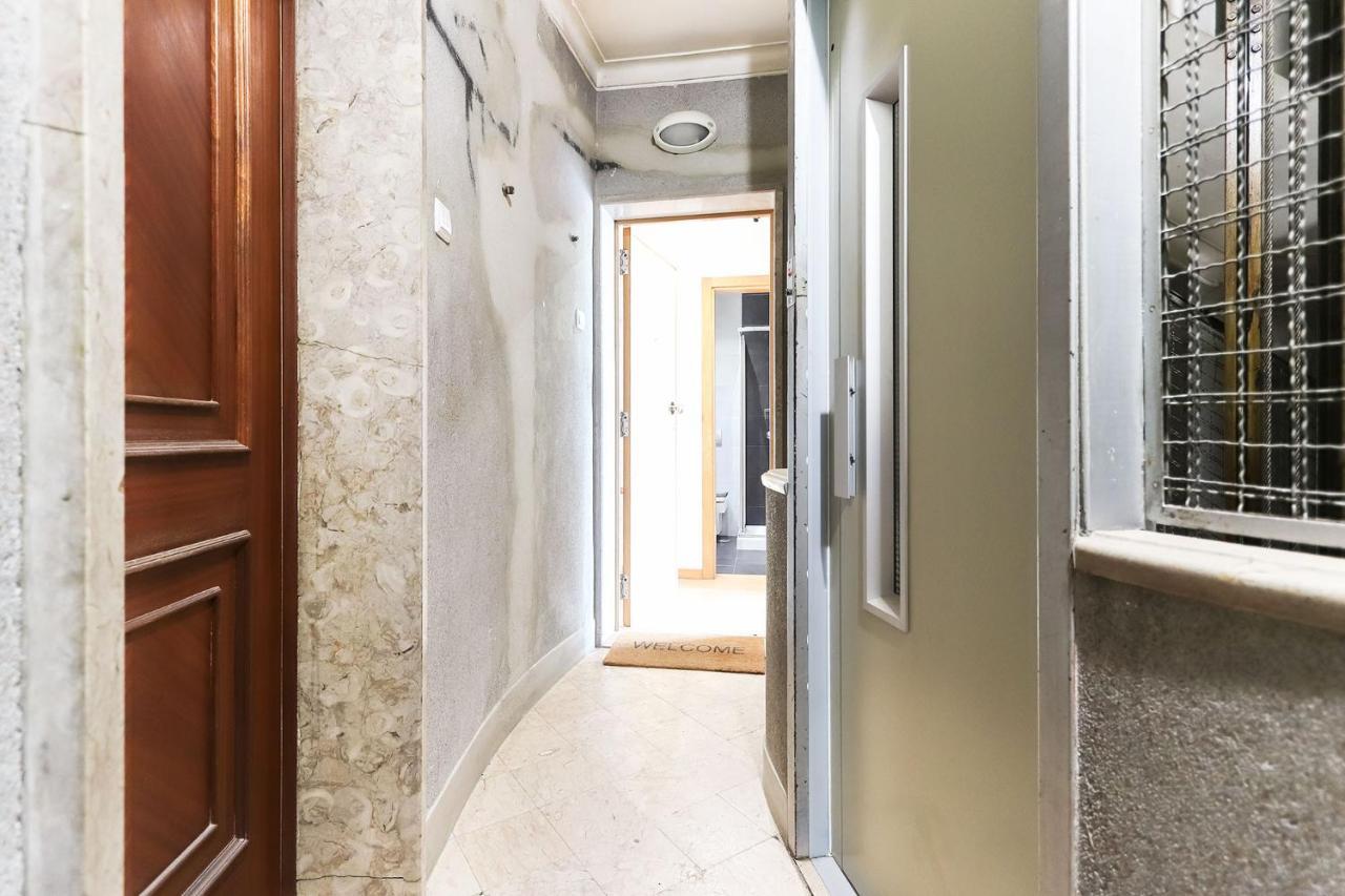 Sunny Flat View By Homing Appartement