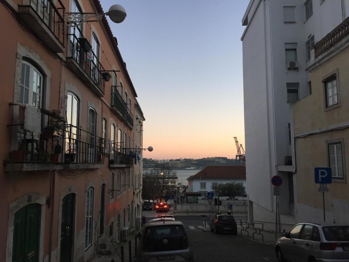 Apartment Romantic + Tejo River View *