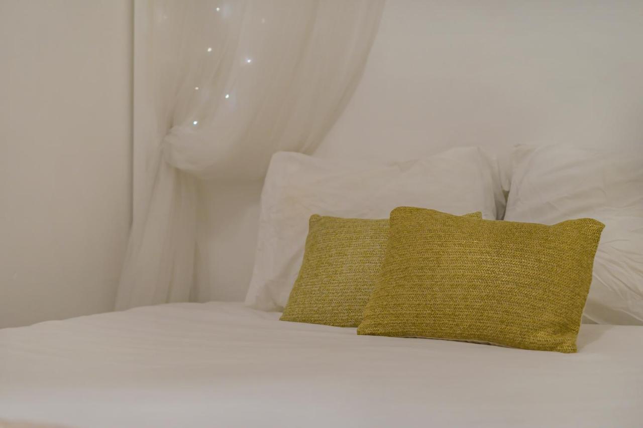 Romantic + Tejo River View Apartment Lisbon
