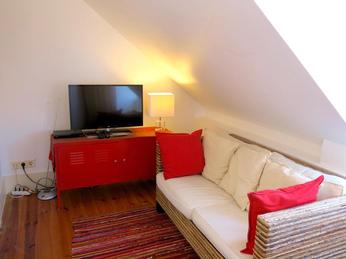Magnificent Duplex In Mouraria Lissabon