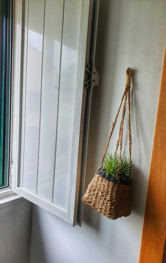 Guestready - Cream And Wood In Alcantara *