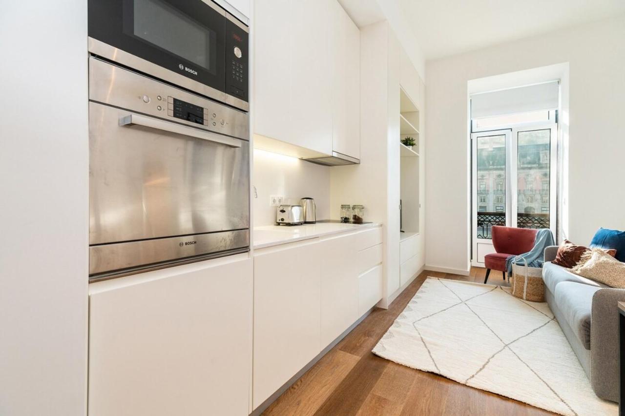 Graceful Design With Romantic View Appartement Lisboa