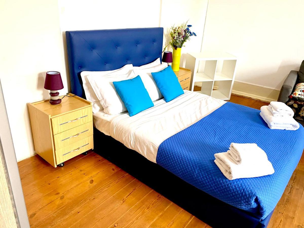 Gasthof Classic Chiado 1 - With Shared Bathroom