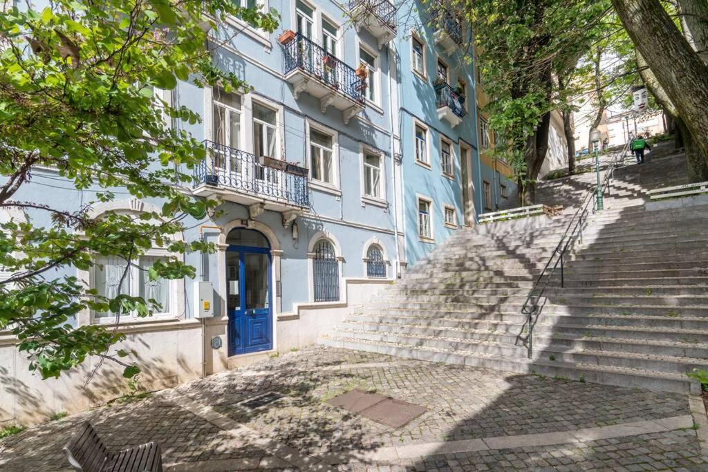 Appartement Beautiful Near The Center Of *