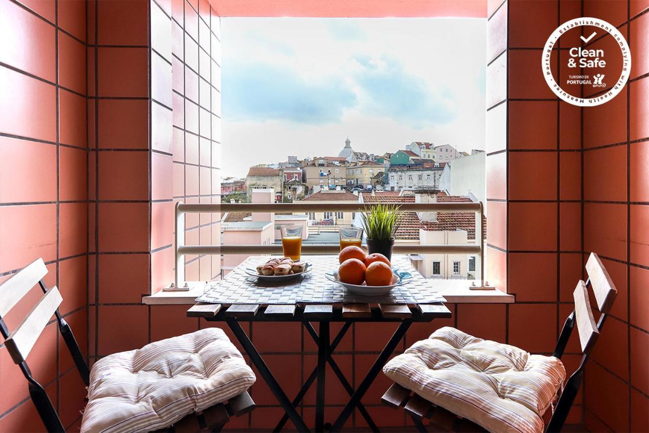 Modern Graca By Homing Apartment