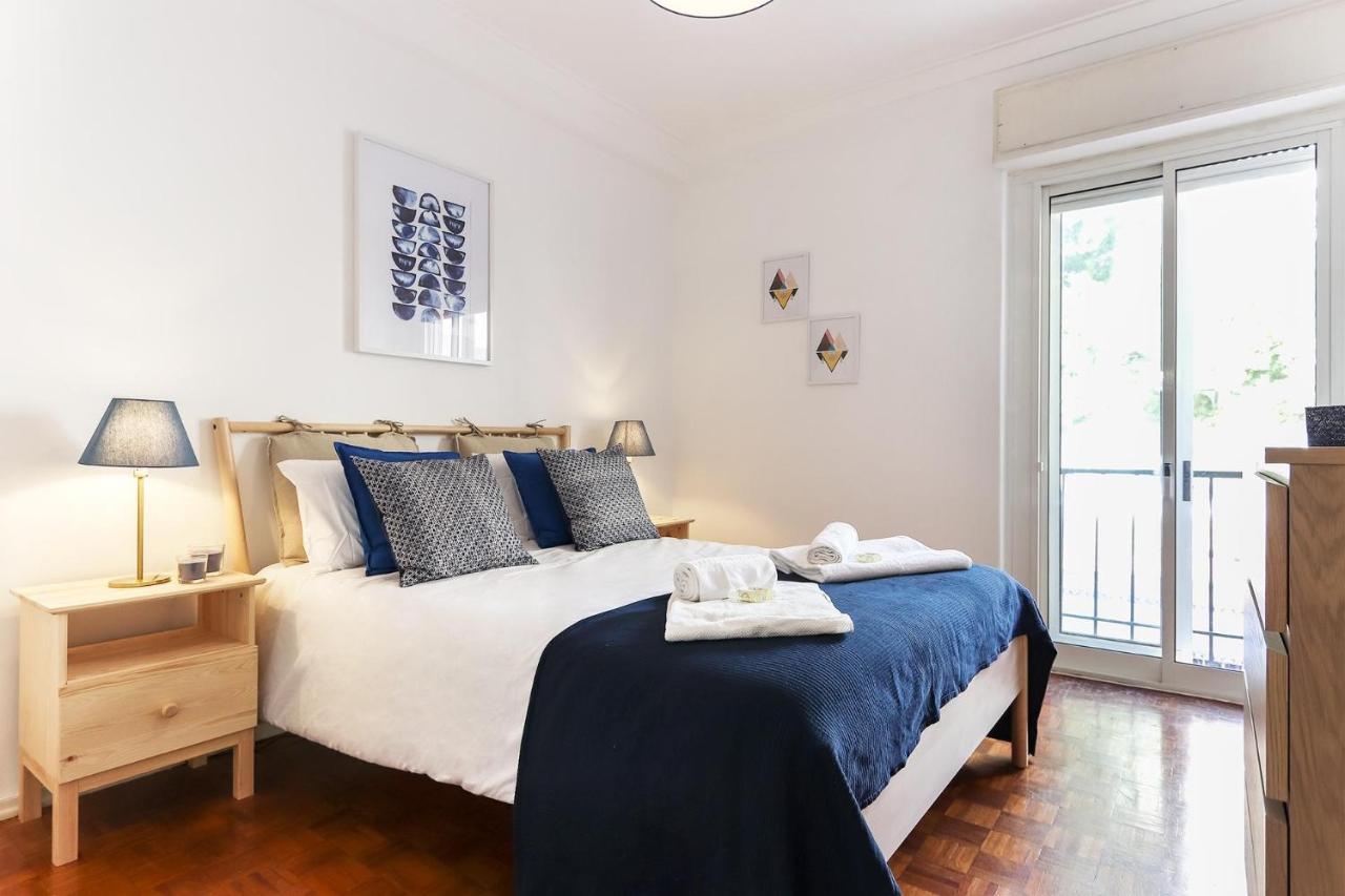 Principe Real Balcony By Homing Lissabon