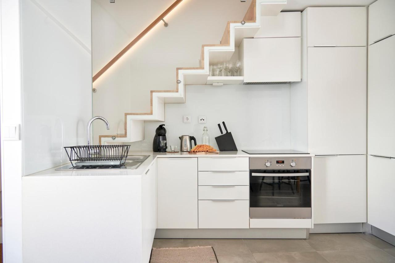 Charming House With Terrace In Lisbon.wifi. Lisboa