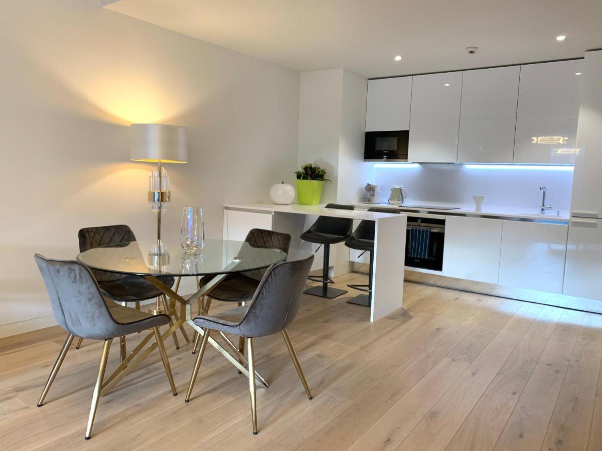 New!! Luxury Avenida Da Liberdade Flat- With Rooftop And Pool Appartement *