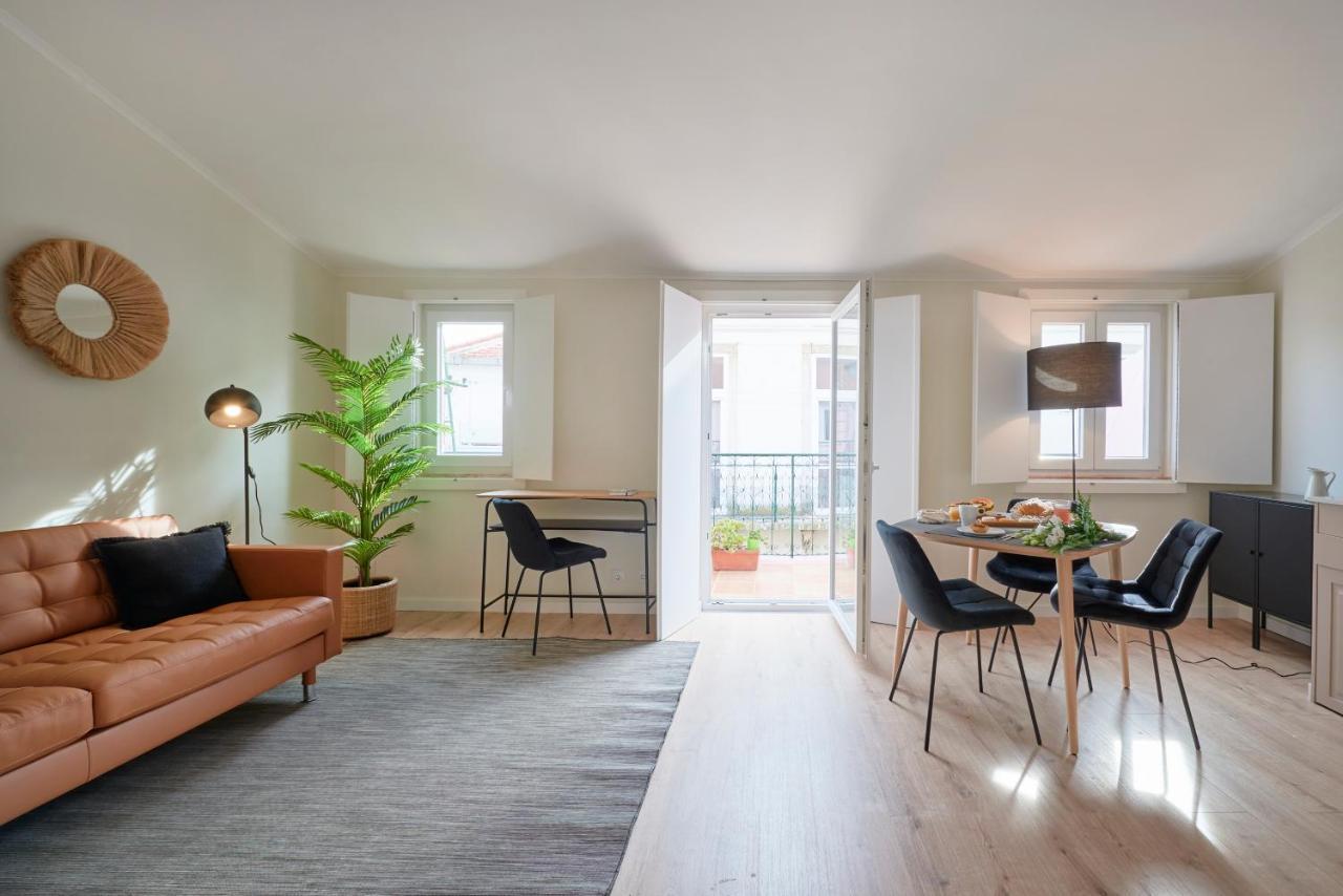 Fantastic With Balcony In Bica Apartamento Lisboa