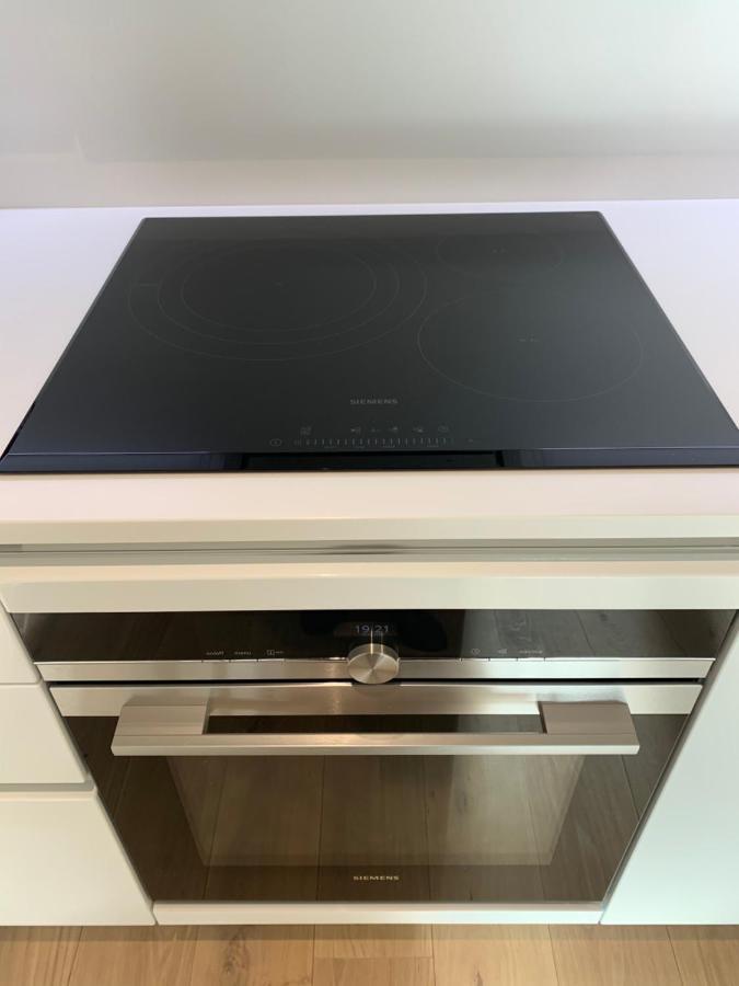 Apartment New!! Luxury Avenida Da Liberdade Flat- With Rooftop And Pool Lissabon